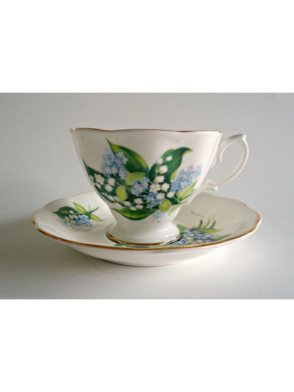 Royal Albert Tea Cup and Saucer Lily of the Valley Flower Vintage Teacup